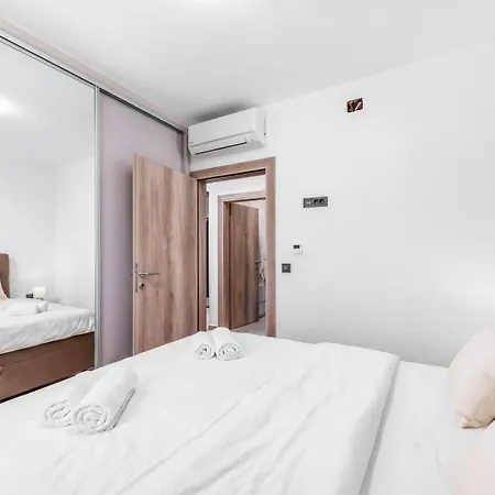 Family Apartamento Zadar